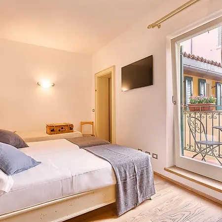 Couette-café Palazzo Trevi Charming House
