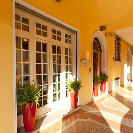 Palazzo Trevi Charming House Couette-café Bologne