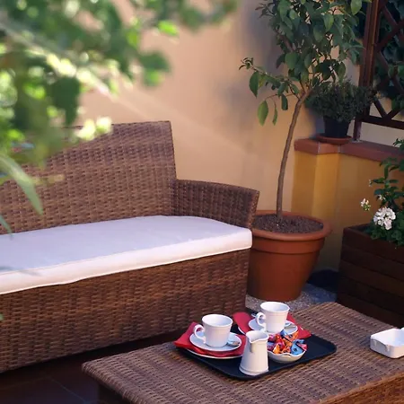 Palazzo Trevi Charming House Bed & Breakfast Bologna