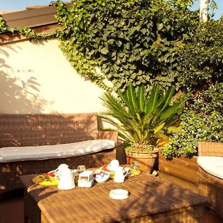 Bed & Breakfast Palazzo Trevi Charming House