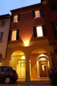Palazzo Trevi Charming House Oda ve Kahvaltı Bolonya