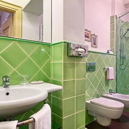 فندق مبيت وإفطار Palazzo Trevi Charming House 3*