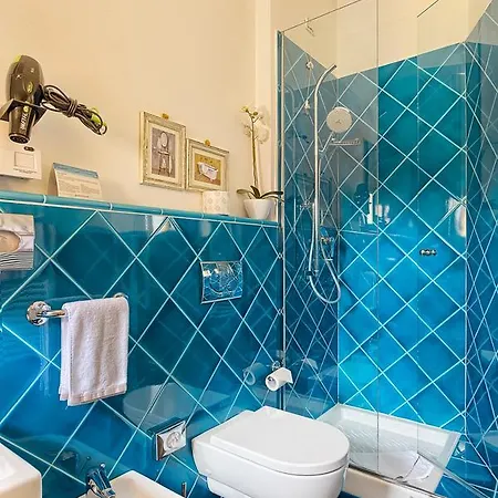 Palazzo Trevi Charming House Oda ve Kahvaltı 3*