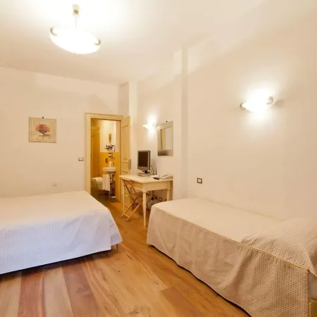 住宿加早餐酒店 Palazzo Trevi Charming House 博洛尼亚