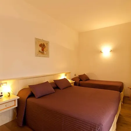 Palazzo Trevi Charming House 3* Bolonya