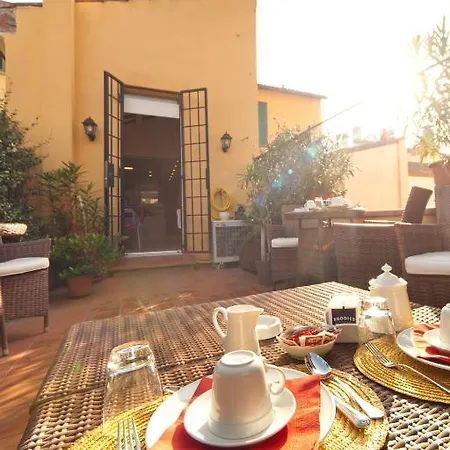 B&B Palazzo Trevi Charming House 볼로냐
