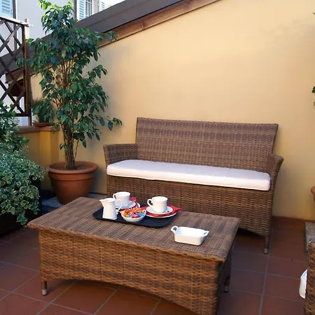 Palazzo Trevi Charming House B&B 3*